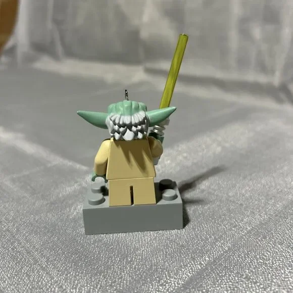 2013 Hallmark Keepsake Star Wars Lego Yoda Christmas Ornament - Picture 4 of 12
